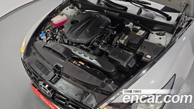 Hyundai Sonata 2022 — ფოტო 6/20