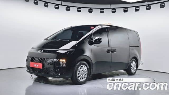 Hyundai Staria, 2023