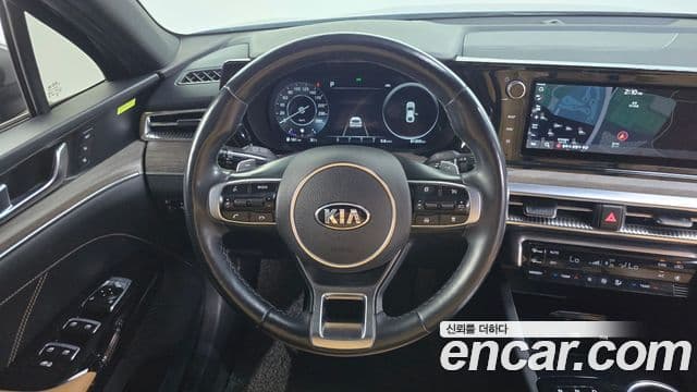 Kia K5 2021 — фото 13 из 20
