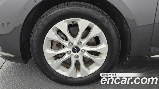 Kia K8 2021 — фото 5 из 20