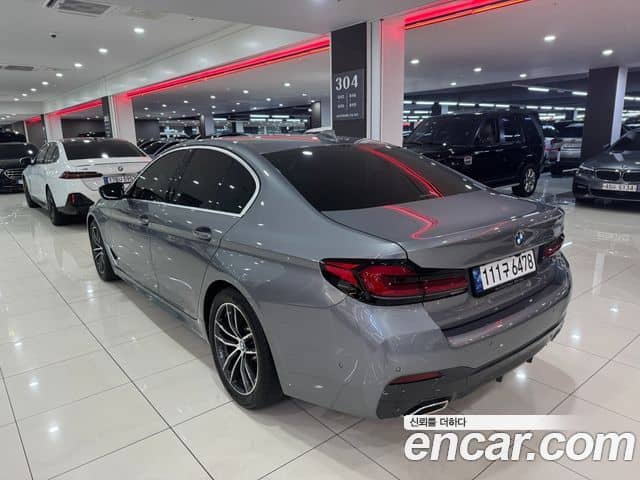 BMW 5 Series, 2023