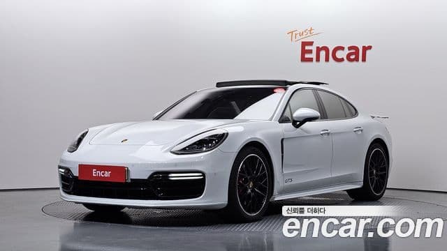 Porsche Panamera 2020 — Photo 15/20