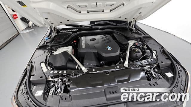 BMW 5 Series 2025 — фото 6 из 20