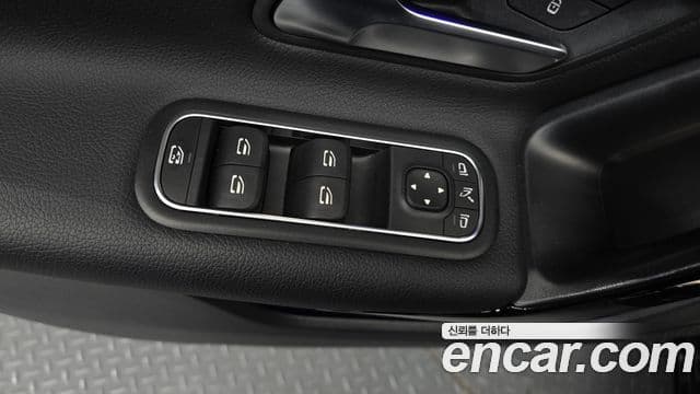 Mercedes-Benz A-Class 2019 — фото 20 из 20