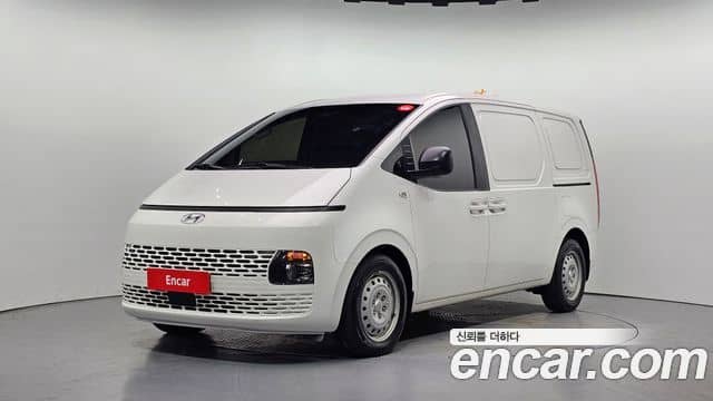 Hyundai Staria, 2021