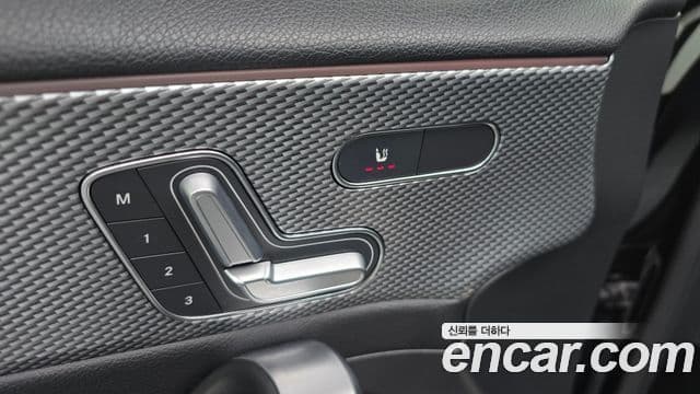 Mercedes-Benz A-Class 2020 — Фото 17/20