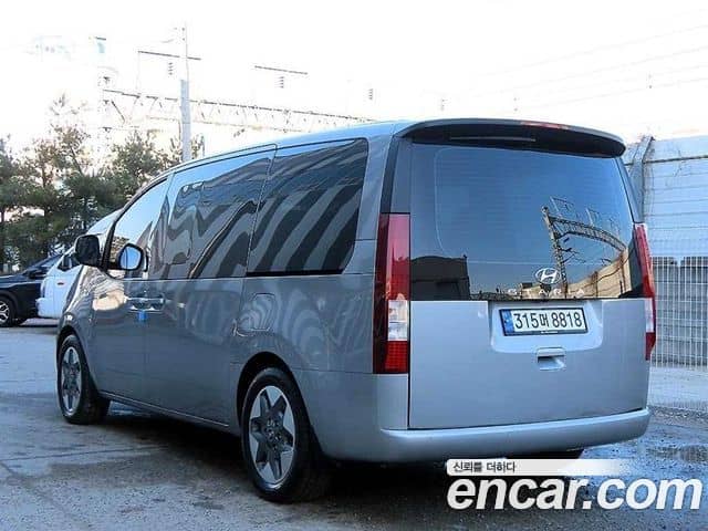 Hyundai Staria, 2023
