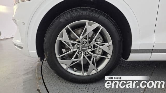Genesis GV70 2022 — Şəkil 5/20