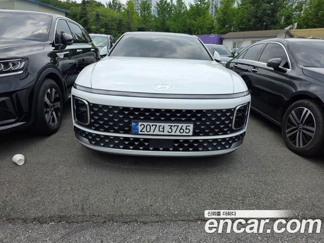 Hyundai Grandeur 2023 — ფოტო 1/20