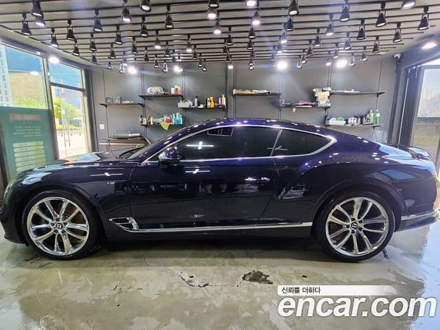 Bentley Continental GT 2022 — Şəkil 3/8