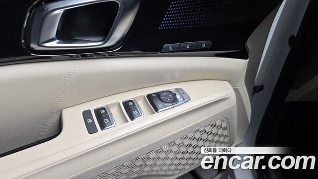 Kia Carnival 2024 — ფოტო 20/20