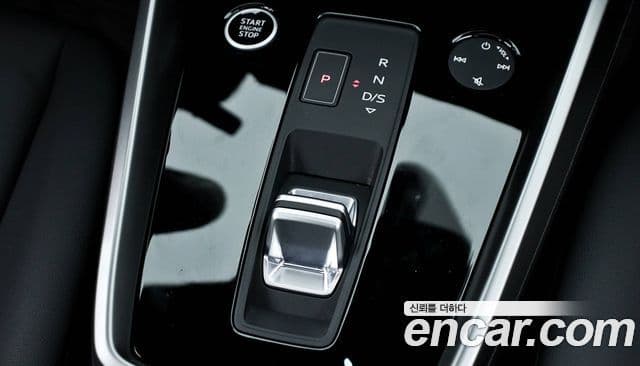 Audi A3 2023 — фото 9 из 20