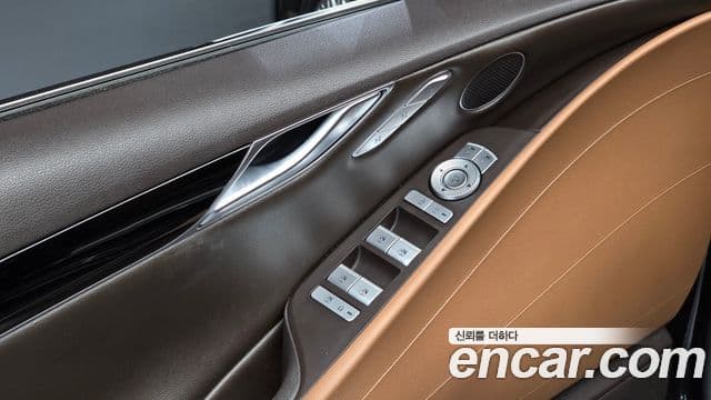 Genesis Electrified G80 2022 — ფოტო 16/20