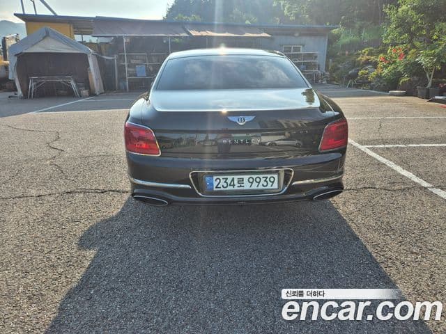 Bentley Flying Spur 2020 — Şəkil 3/9