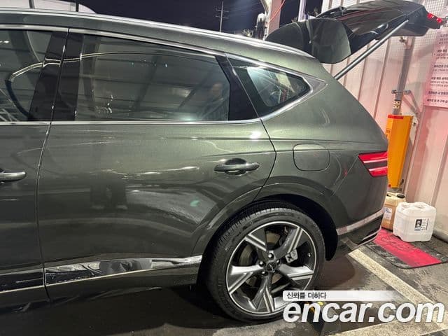 Genesis GV80 2025 — Şəkil 2/18