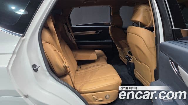 Genesis GV80 2021 — ფოტო 12/20