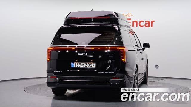 Kia Carnival 2024 — ფოტო 4/20