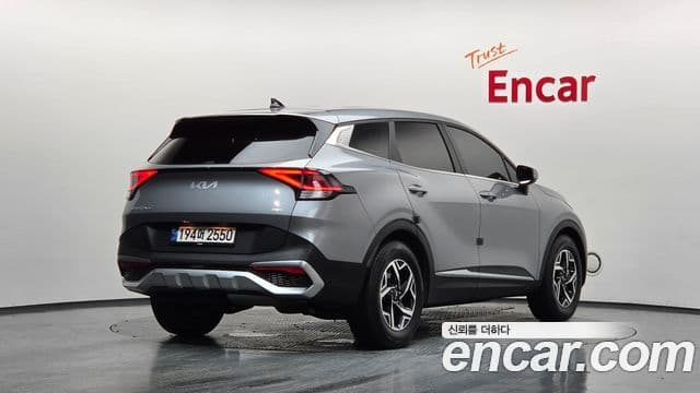 Kia Sportage 2022 — ფოტო 2/20