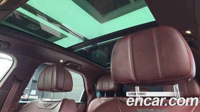Bentley Bentayga 2020 — Photo 3/20