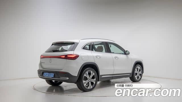 Mercedes-Benz EQA, 2025