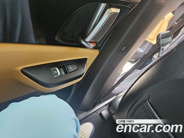 Kia Carnival 2022 — Şəkil 15/20