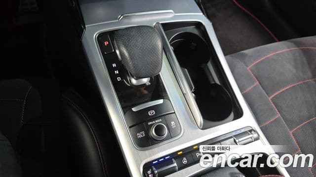 Kia Stinger 2021 — Şəkil 9/20