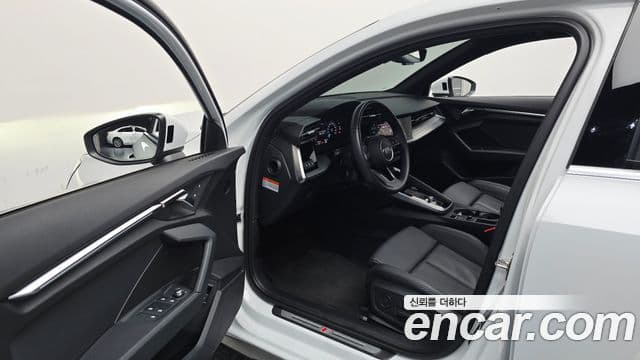 Audi A3 2023 — Şəkil 10/20