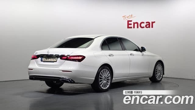Mercedes-Benz E-Class 2021 — Şəkil 2/20