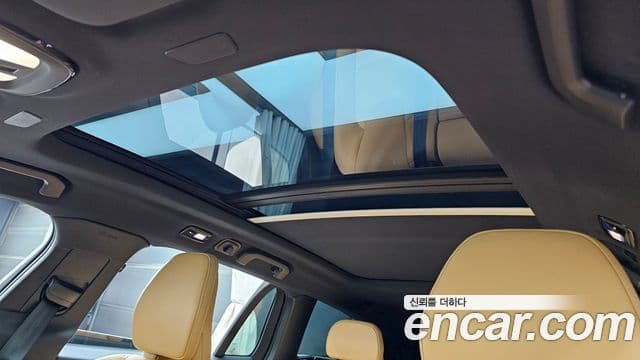 Volvo V60 Cross Country 2024 — ფოტო 18/20