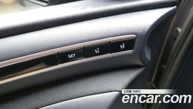 Hyundai Tucson Hybrid 2022 — ფოტო 17/33