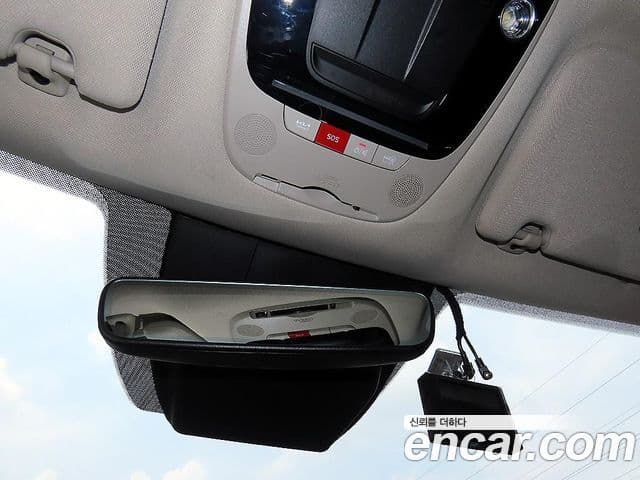 Kia K5 2023 — Şəkil 17/18