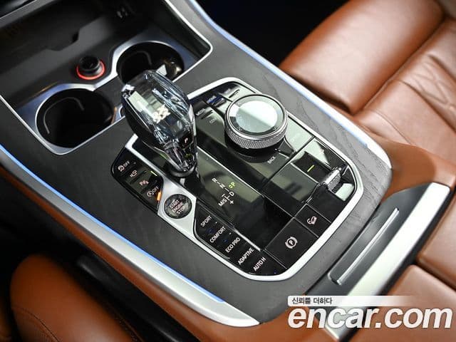 BMW X7 2021 — Photo 11/20