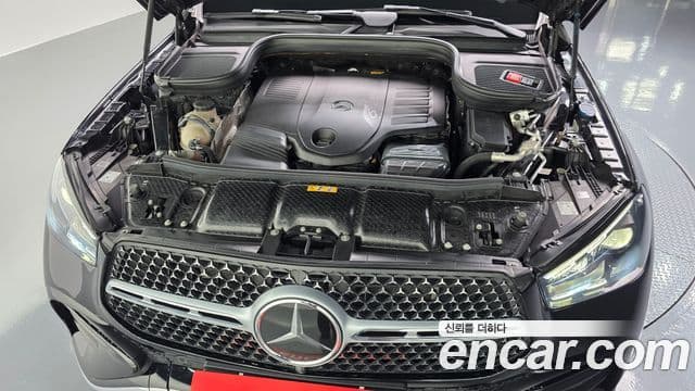 Mercedes-Benz GLE-Class 2023 — ფოტო 6/20