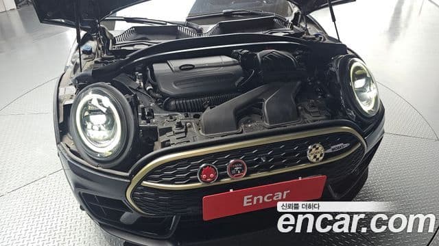 Mini Cooper S Clubman 2023 — Photo 17/35