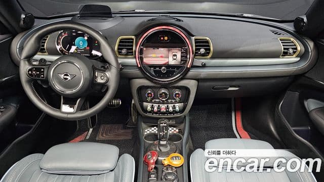 Mini Cooper S Clubman 2023 — Photo 1/35