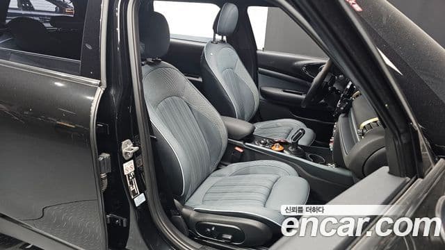 Mini Cooper S Clubman 2023 — Photo 8/35