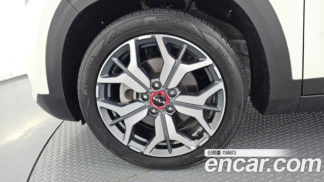 Kia Seltos 2022 — Şəkil 5/20