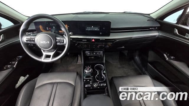 Kia K5 2024 — фото 7 из 20