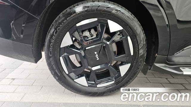 Kia Carnival 2024 — ფოტო 5/20