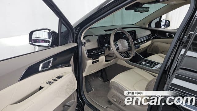 Kia Carnival 2024 — ფოტო 10/20