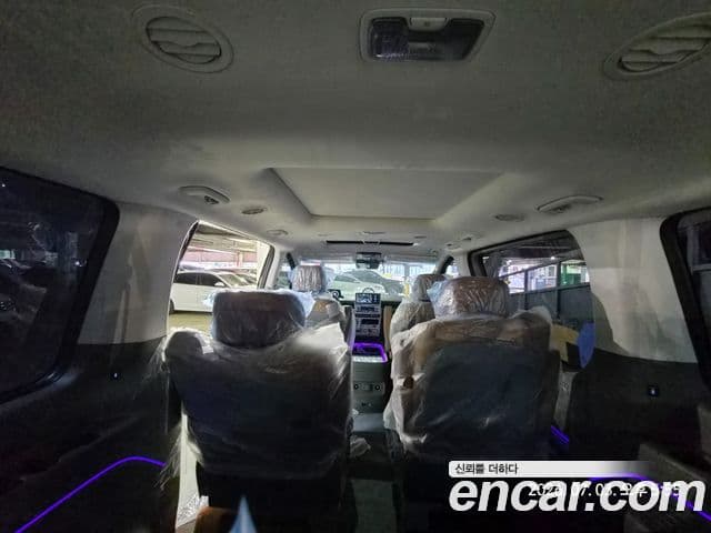 Hyundai Staria 2024 — Şəkil 10/15