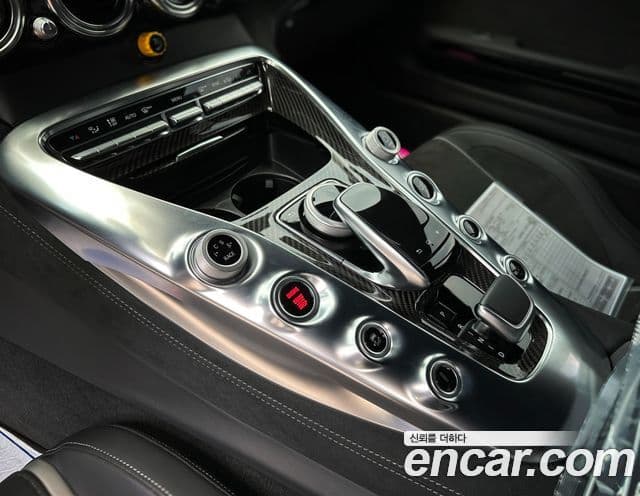 Mercedes-Benz AMG GT 2019 — Photo 17/20