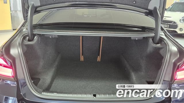 BMW 5 Series 2021 — ფოტო 14/20