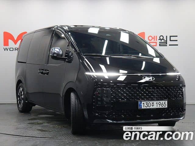 Hyundai Staria, 2025