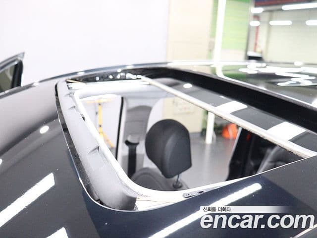 Hyundai Staria 2025 — ფოტო 12/20