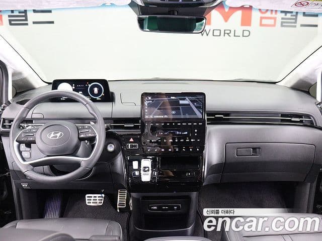 Hyundai Staria 2025 — ფოტო 13/20