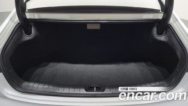 Hyundai Grandeur 2022 — Şəkil 20/20