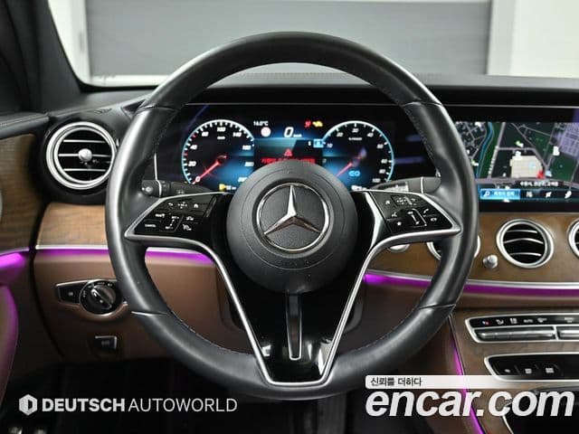 Mercedes-Benz E-Class 2023 — ფოტო 10/20