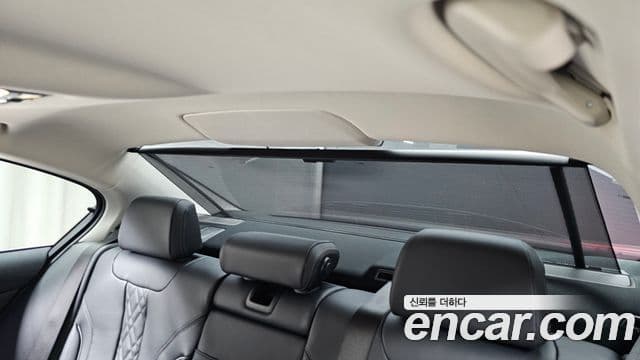 BMW 5 Series 2023 — Şəkil 15/20
