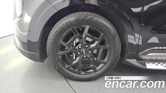 Kia Carnival 2024 — фото 5 из 20